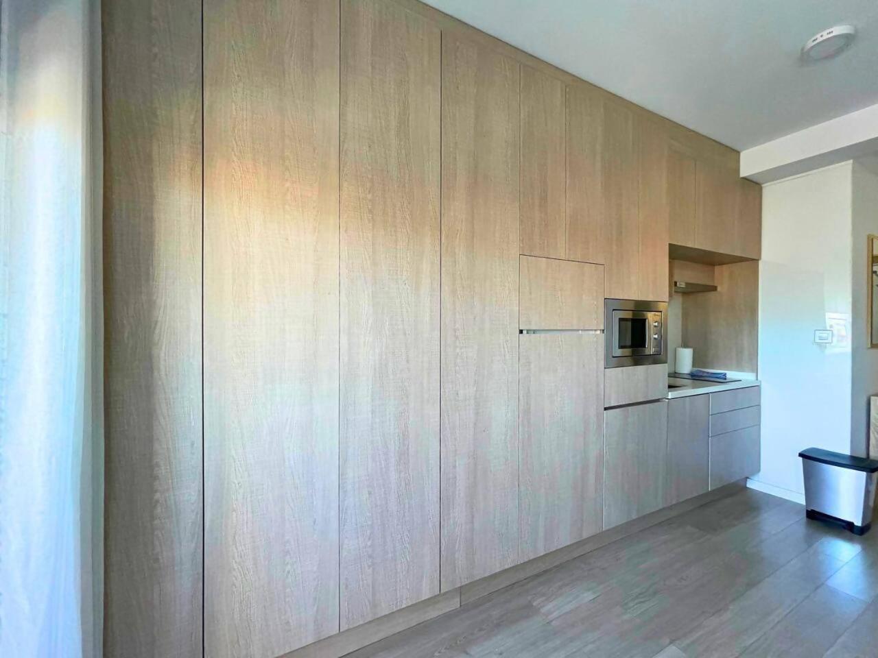 Home4U Apartamento Con Cochera Granada Exterior photo